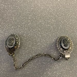 Jacket clip/ sweater clip with cameo design